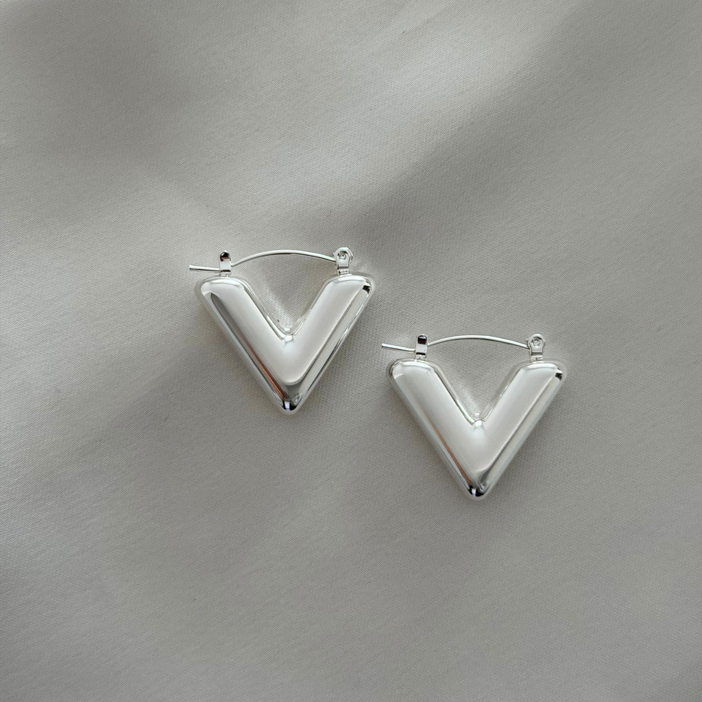 Pendiente V Plata