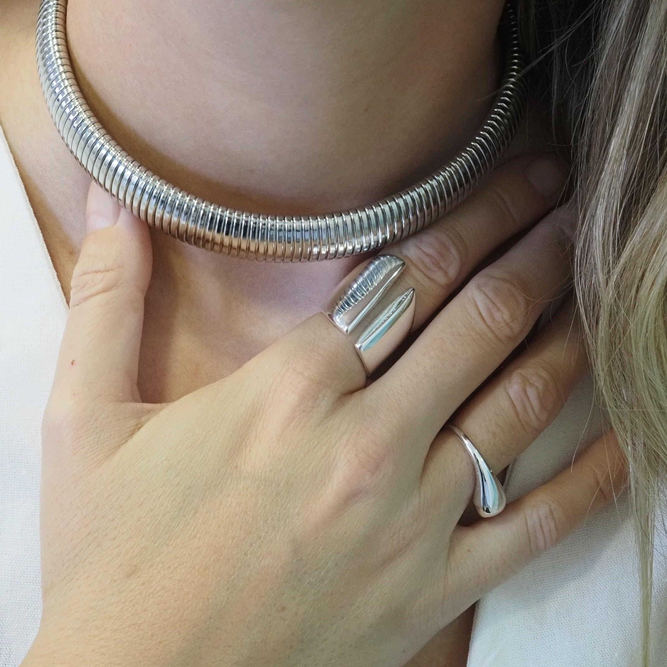 Chocker Infinity Acero